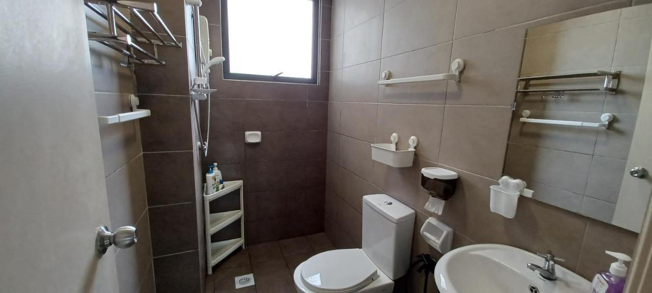 דירות ג'והור בהרו Modern Lifestyle Arc Austin Hills מראה חיצוני תמונה